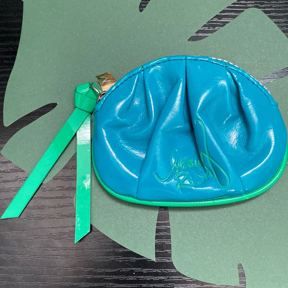 ! -Rare Victoria Secret Beauty Rush - mini coin purse- Great Condition